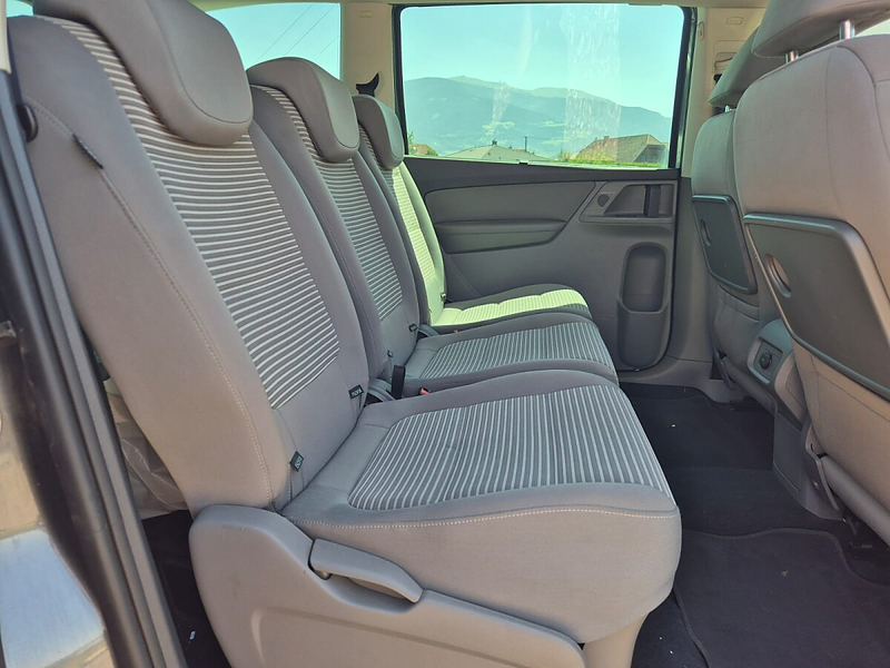 SEAT Alhambra Style 2,0 TDI CR DPF DSG — photo 13