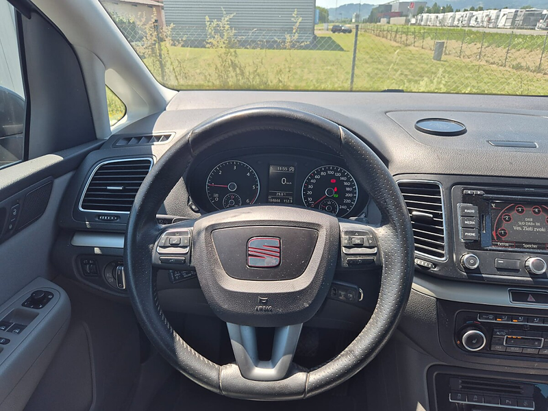 SEAT Alhambra Style 2,0 TDI CR DPF DSG — photo 16