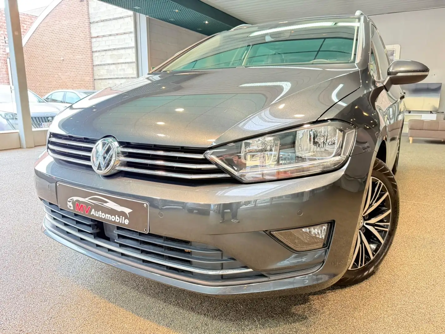 Volkswagen Golf Sportsvan 1.2TSI Allstar * Navi * Clim auto * Parkpilot Gris - 1