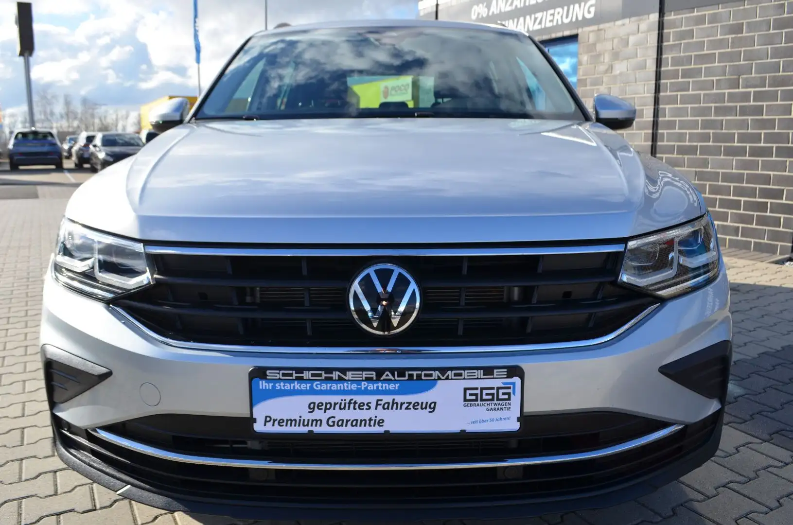 Volkswagen Tiguan 1,5 TSI Life LED  MATRIX KAMERA ACC NAVI - 2