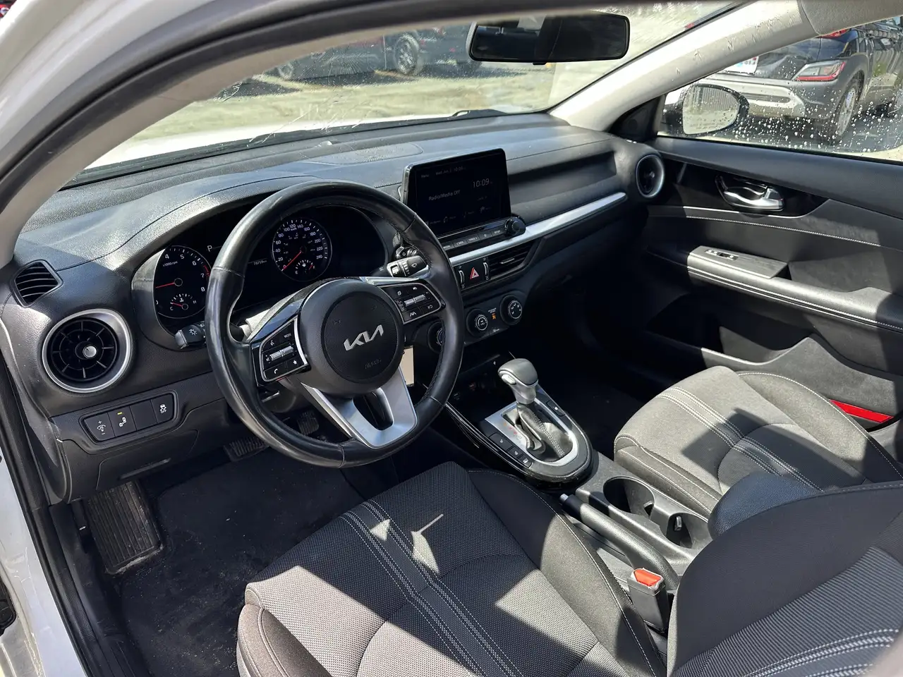 Kia Forte снимка Kia Forte