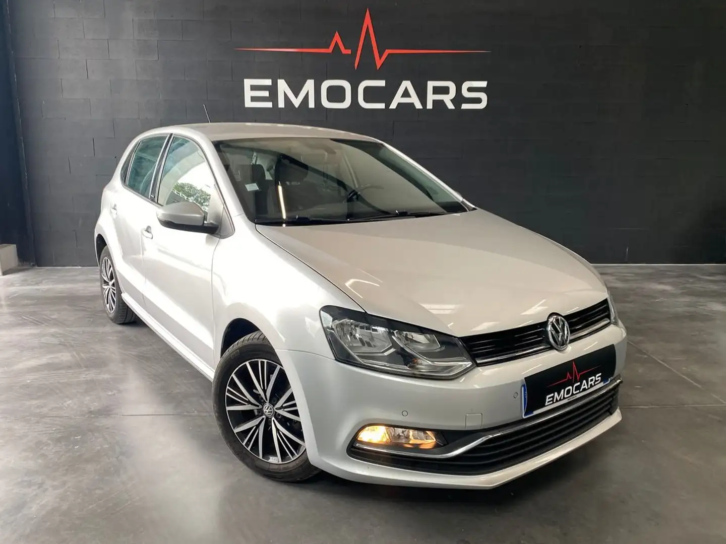 Volkswagen Polo V (2) 1.4 TDI 75 BLUEMOTION TECHNOLOGY ALLSTAR 5P Gris - 1