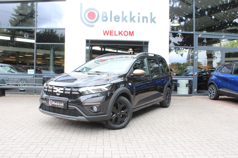 Dacia Jogger 1.6 Hybrid 140 Extreme 7p. — photo 2