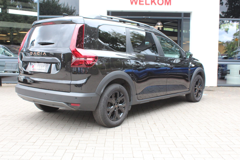 Dacia Jogger 1.6 Hybrid 140 Extreme 7p. — photo 12