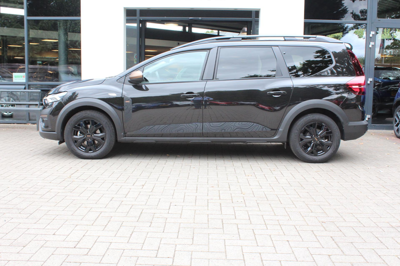 Dacia Jogger 1.6 Hybrid 140 Extreme 7p. — photo 4