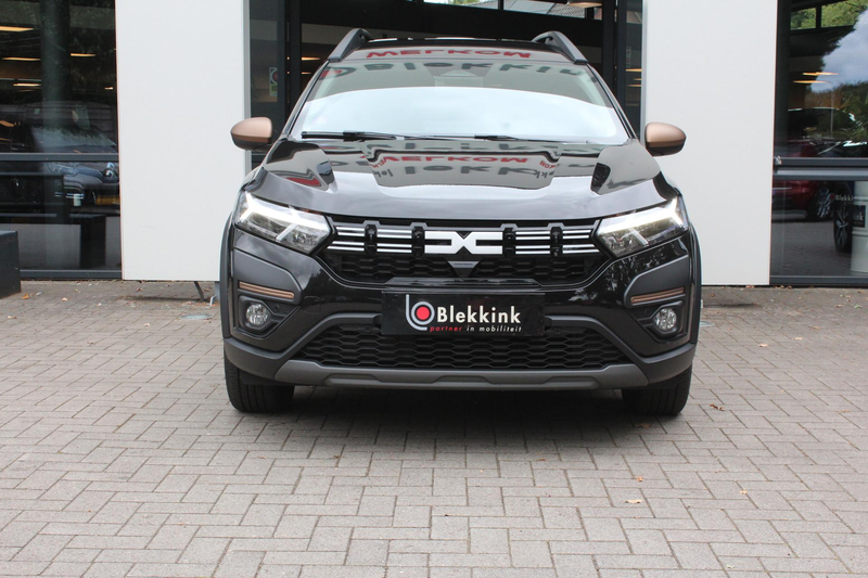Dacia Jogger 1.6 Hybrid 140 Extreme 7p. — photo 6