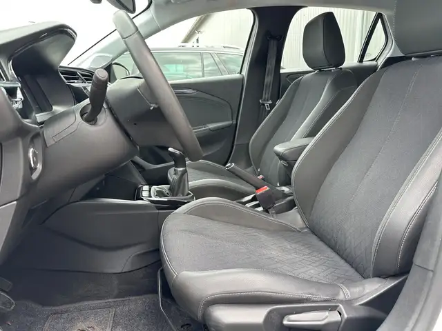 Opel Corsa view 10