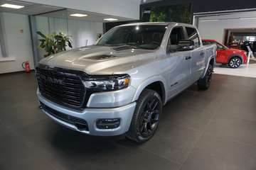 Laramie Crew Cab Hurrican Night