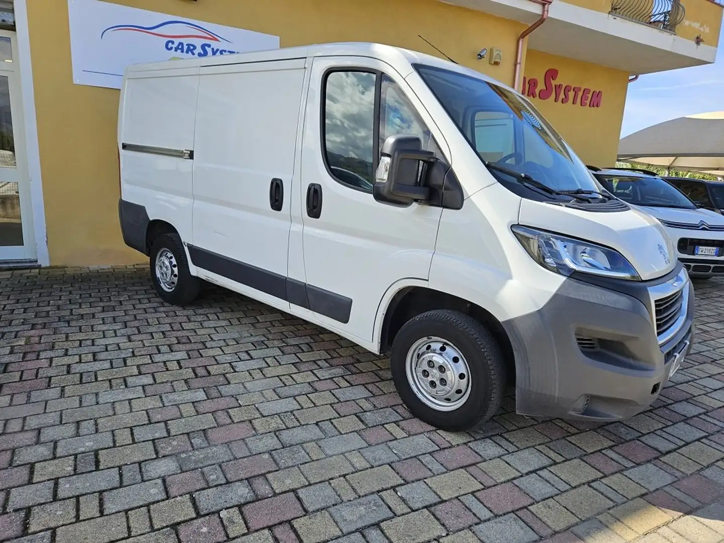 Peugeot Boxer 330 PC- TN 2.0 BlueHDI 110CV Bianco - 2