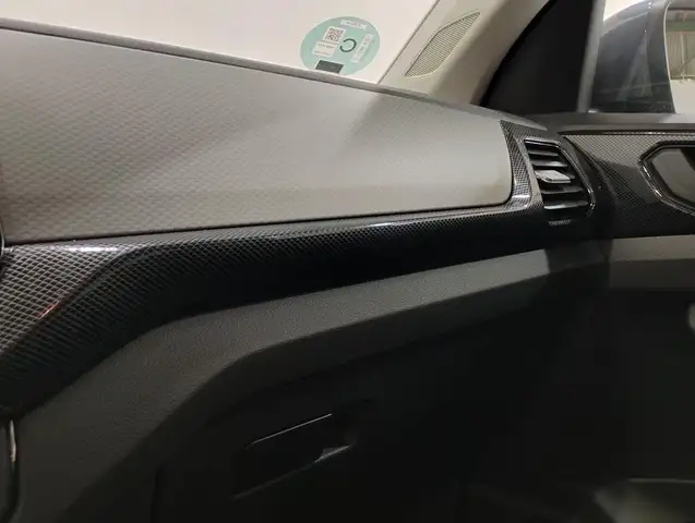 Volkswagen T-Cross view 14