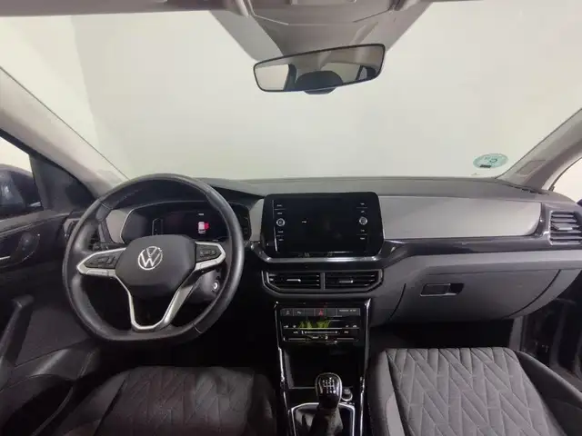 Volkswagen T-Cross view 4