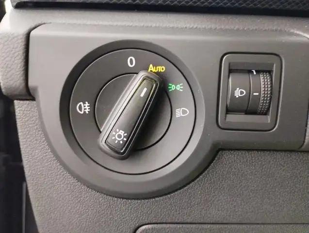 Volkswagen T-Cross view 12