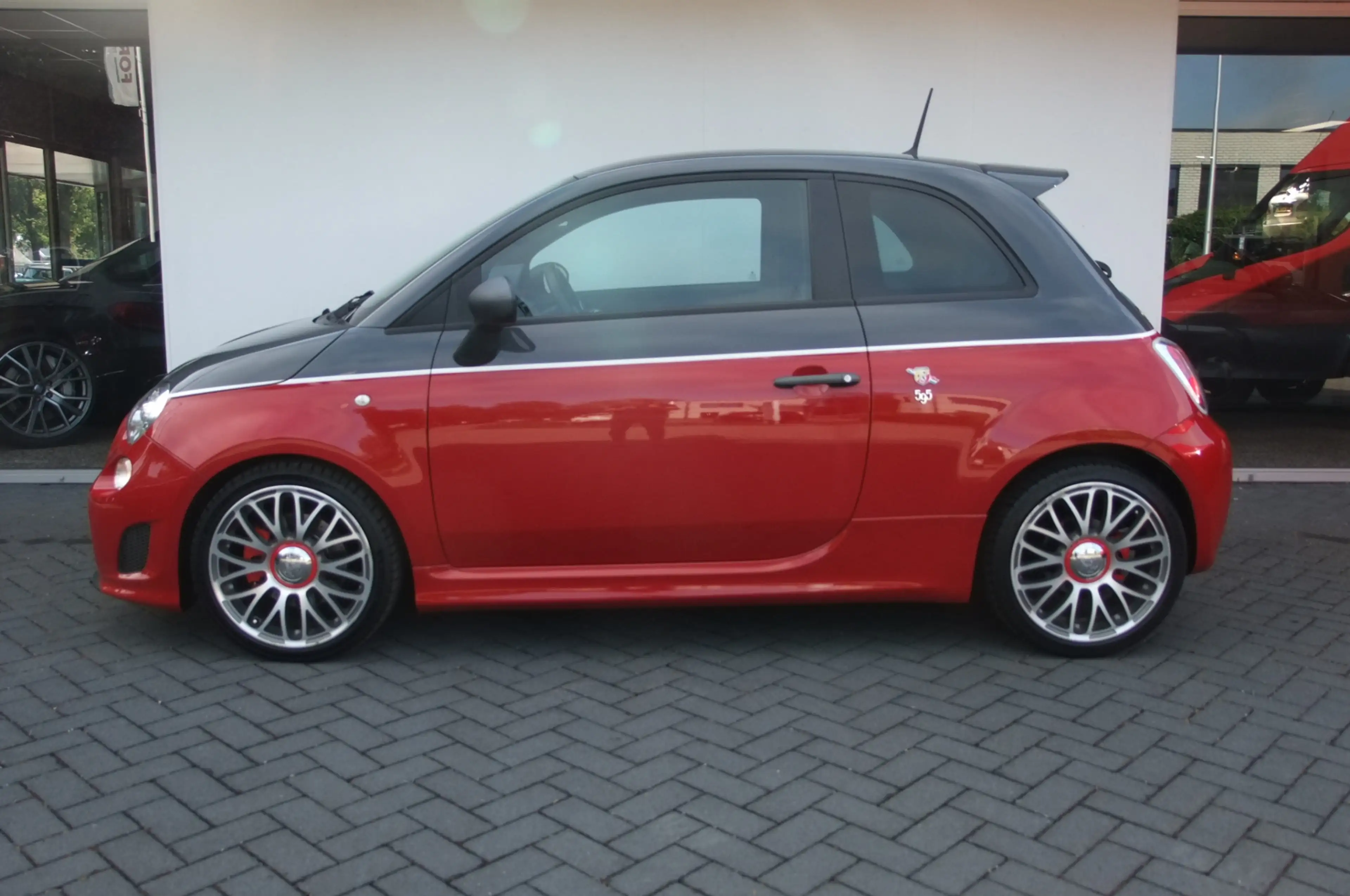 Fiat 500 Abarth 1.4 T-Jet Competizione / Interscope/ 595 / Sabelt — photo 7