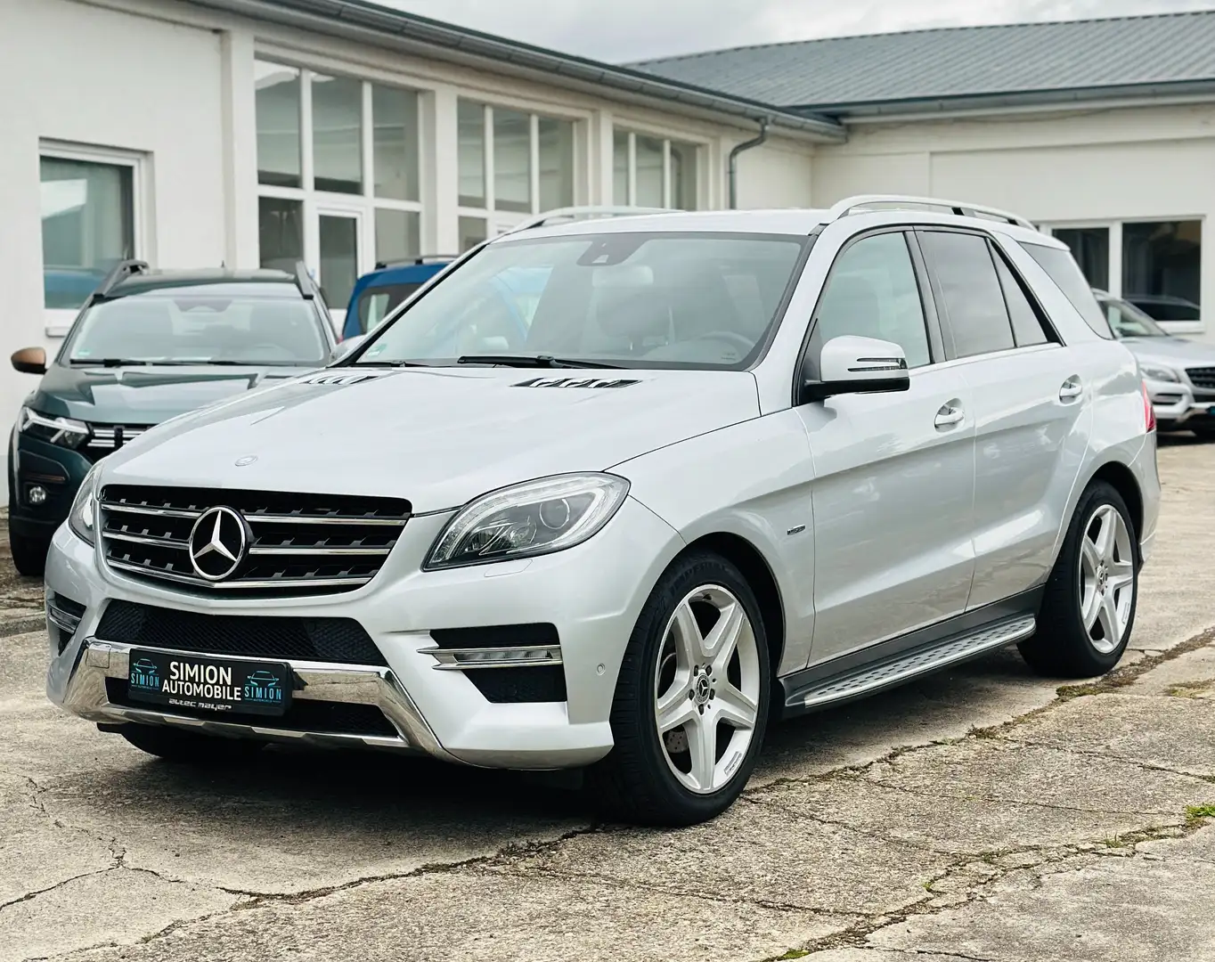 Mercedes-Benz ML 350 ML350 CDI AMG AHK TÜV*Insp*Bremsen*Reifen*NEU Argent - 2