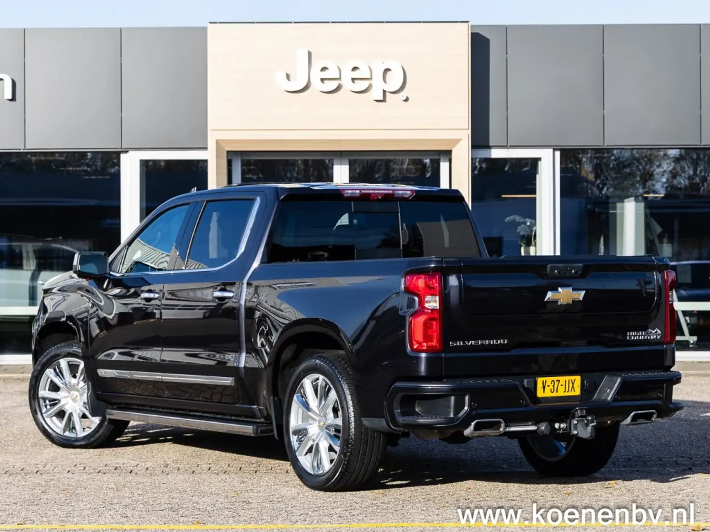 Chevrolet Silverado 6.2 V8 High Country LPG en Bakflip Schwarz - 2