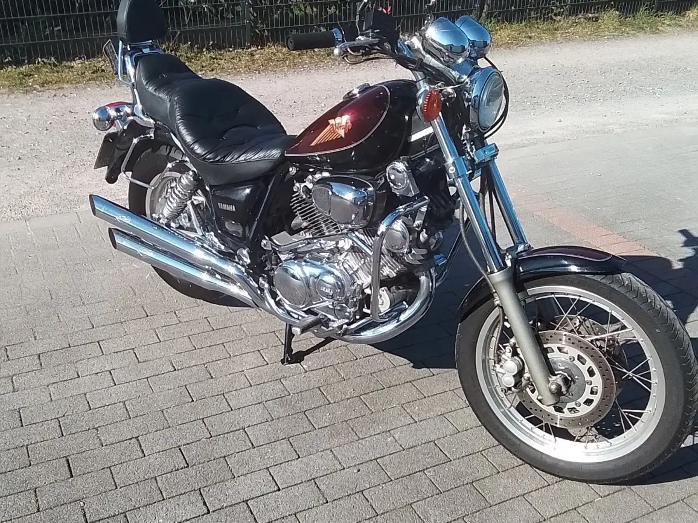 Yamaha XV 750 Roşu - 1