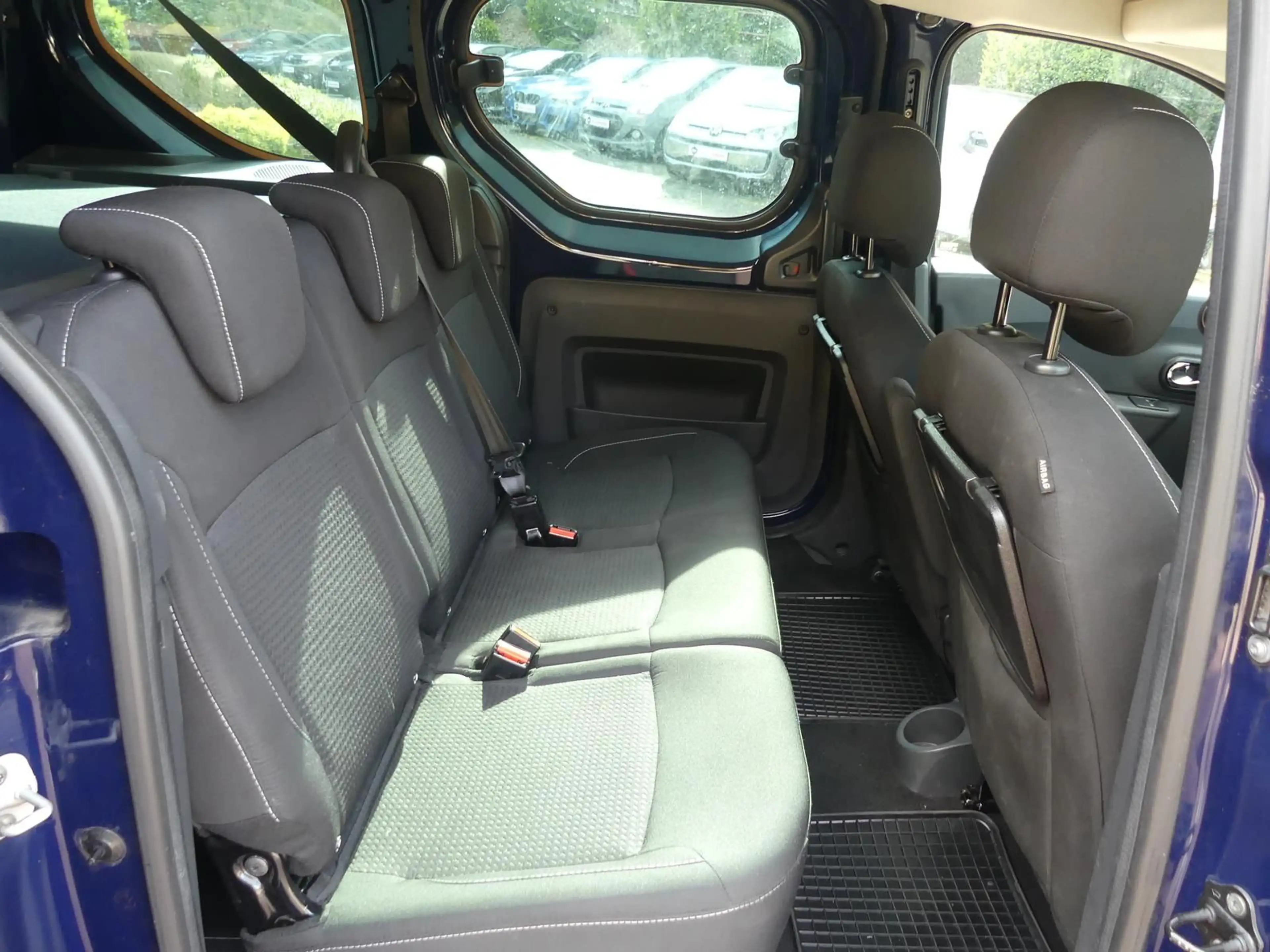 Dacia Dokker 1.3*Klima*Sitzhzg*Navi*Kamera — photo 14