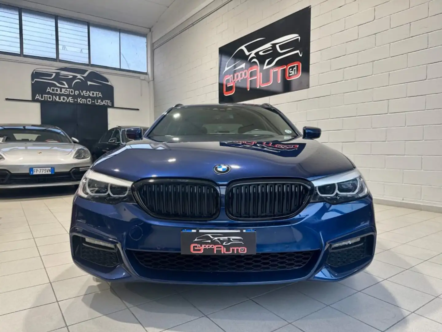 BMW 520 d 48V xDrive Touring Msport Blu/Azzurro - 2