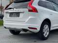 Volvo XC60 2.0 Momentum Aut. Pano Xenon Navi Kamera Weiß - thumbnail 10