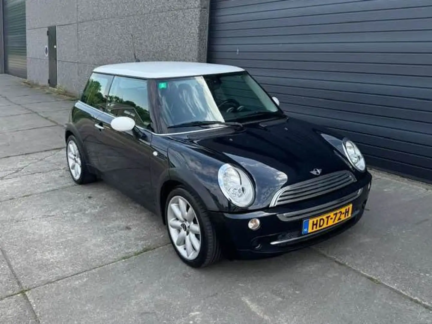 MINI Cooper 1.6 Cooper Pepper Negru - 2