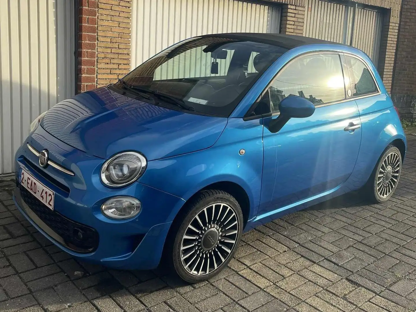 Fiat 500C 1.0i / Pack Sport : Navigation/hybride/essence Bleu - 1