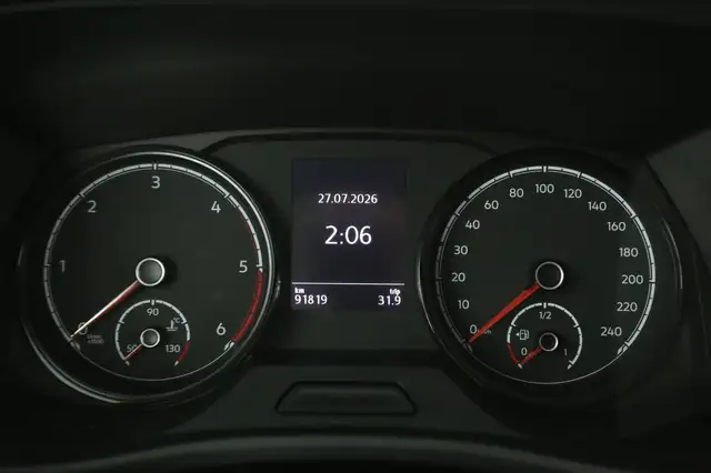 Volkswagen Transporter view 13