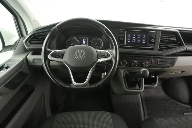 Volkswagen Transporter view 2