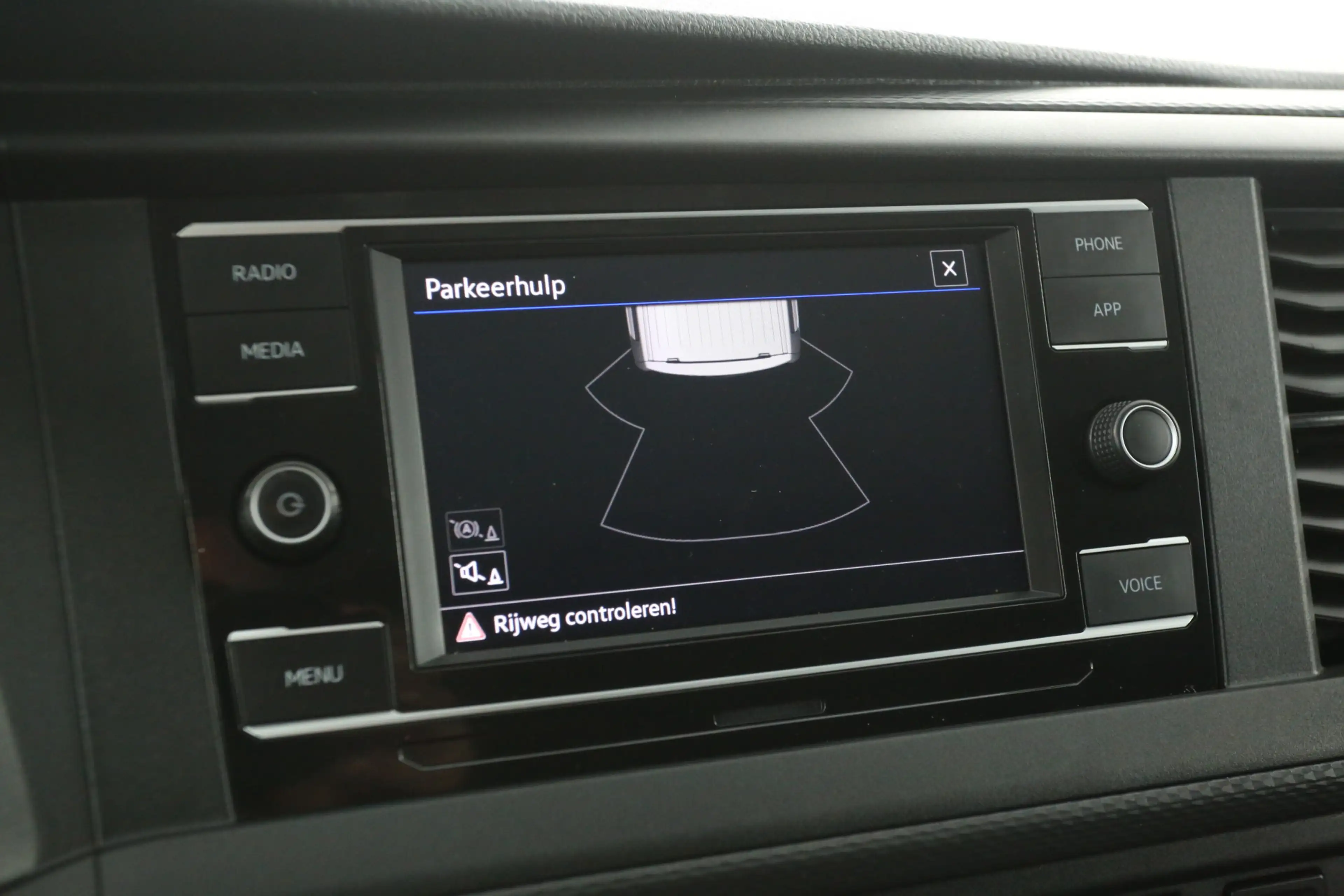 Volkswagen Transporter 2.0 TDI 150PK L1H1 | Marge | Airco | Cruise | 3 Zi — photo 15