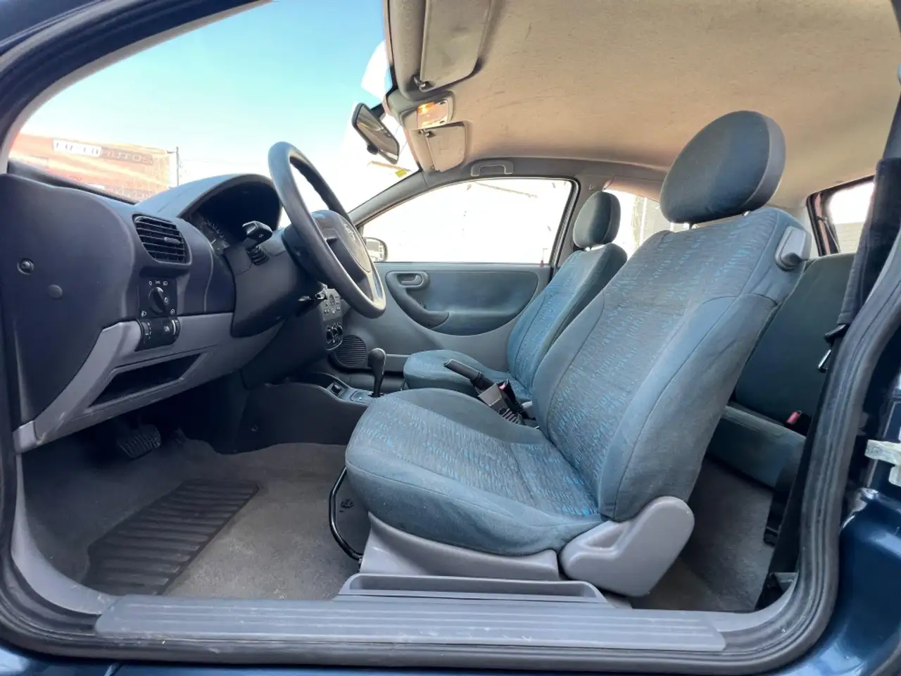 Opel Corsa 1.2 16v Comfort Easytronic, foto 9