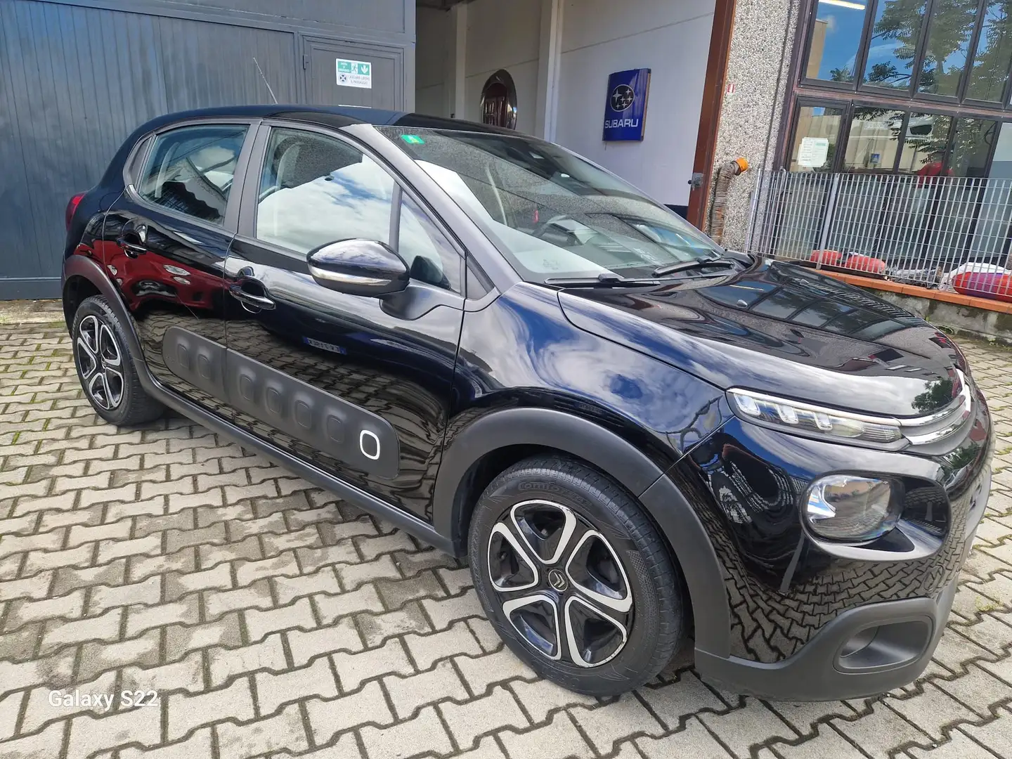 Citroen C3 C3 1.2 puretech Feel Pack s Noir - 2