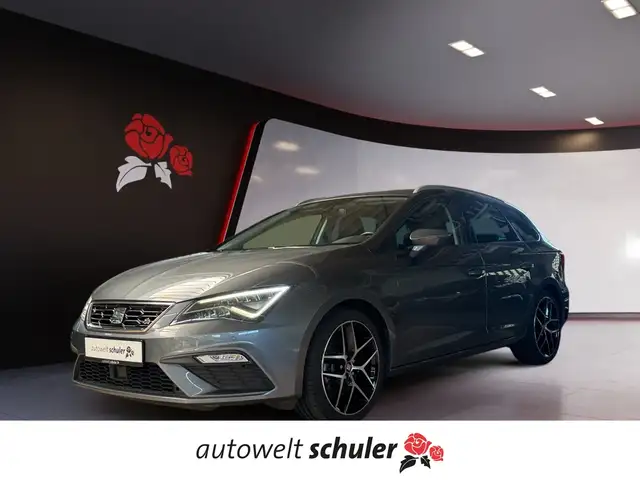 SEAT Leon ST 1.8 TSI DSG FR Pano LED Navi SHZ PDC
