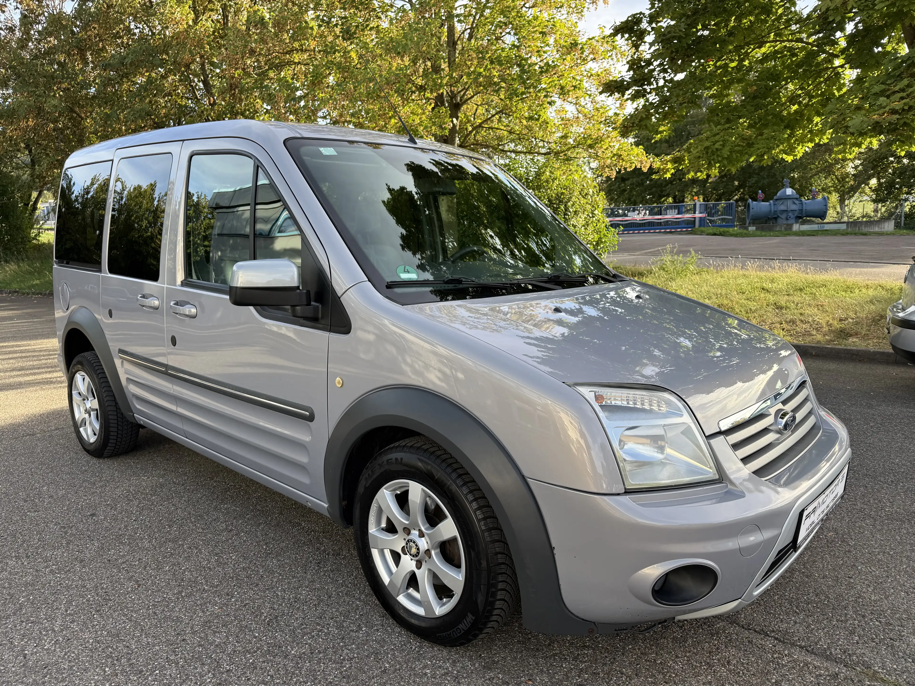 Ford Tourneo Connect Ford Tourneo Connect 1.8TDCI*EU5*Klima/5-Sitzer — photo 4