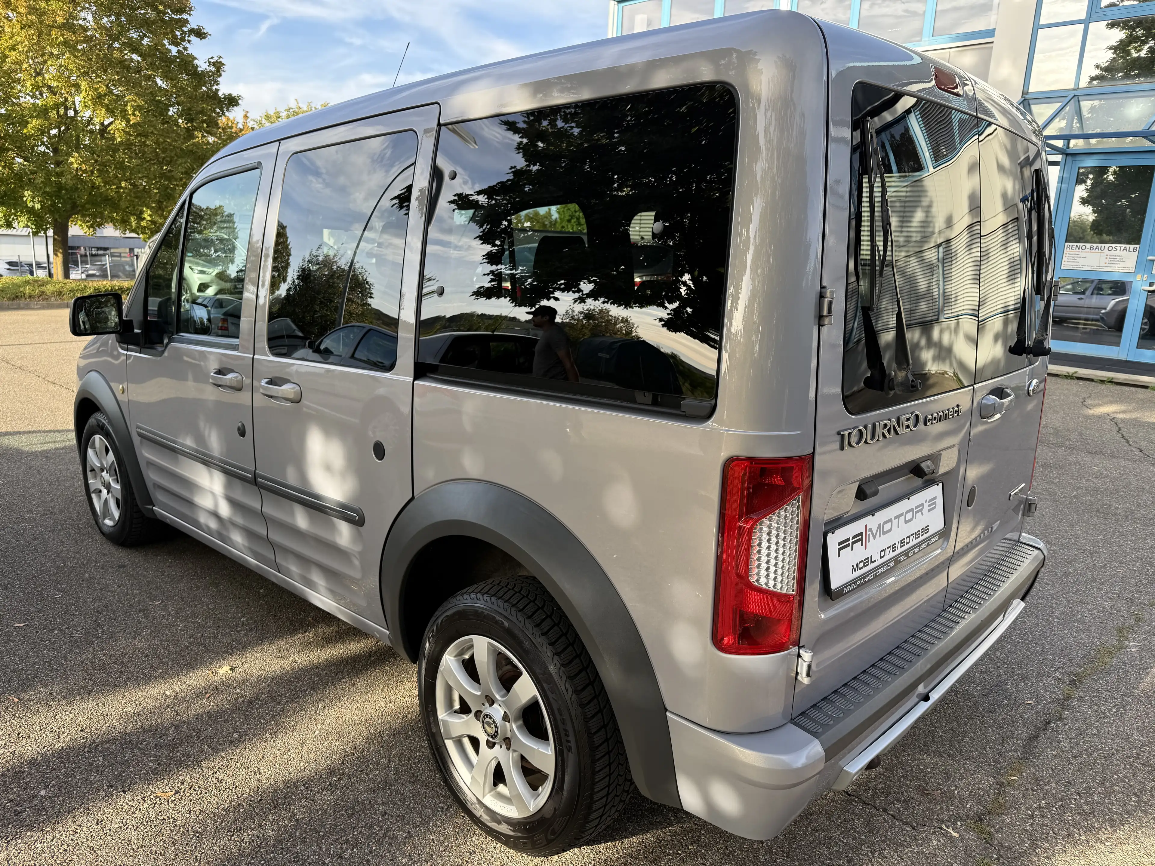Ford Tourneo Connect Ford Tourneo Connect 1.8TDCI*EU5*Klima/5-Sitzer — photo 7