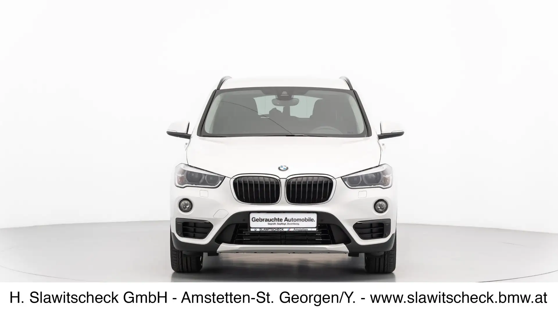 BMW X1 xDrive18d F48 Weiß - 2