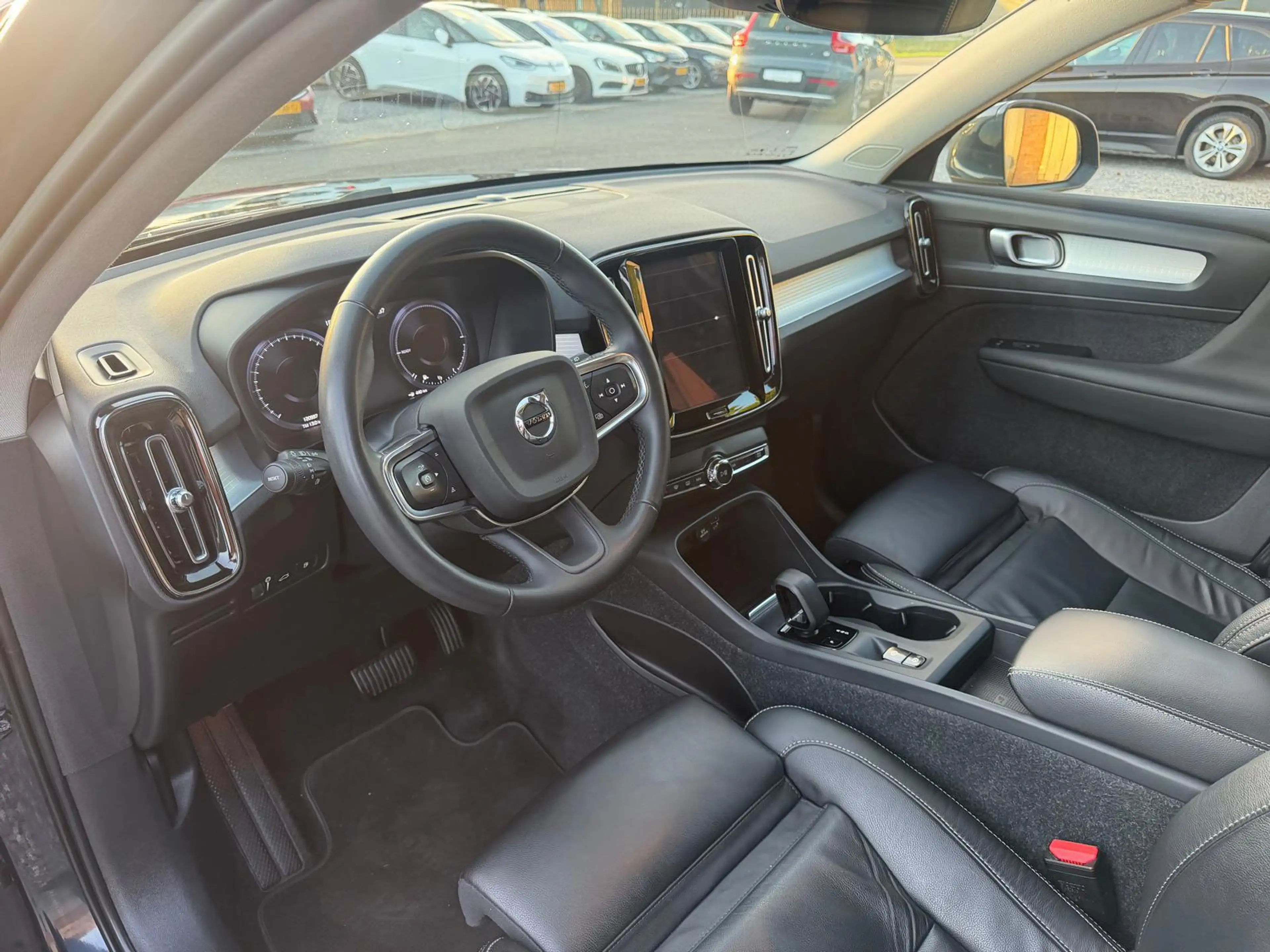Volvo XC40 1.5 T4 Recharge Inscription Expression 360 CAMERA — photo 13