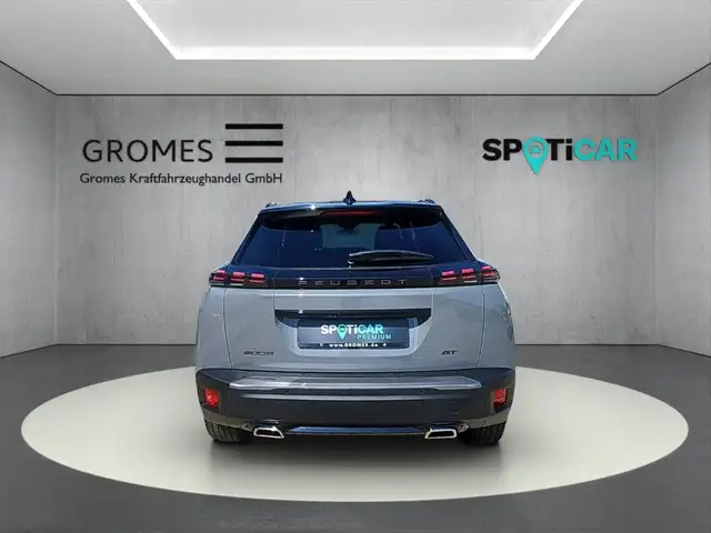 Peugeot 2008 view 4