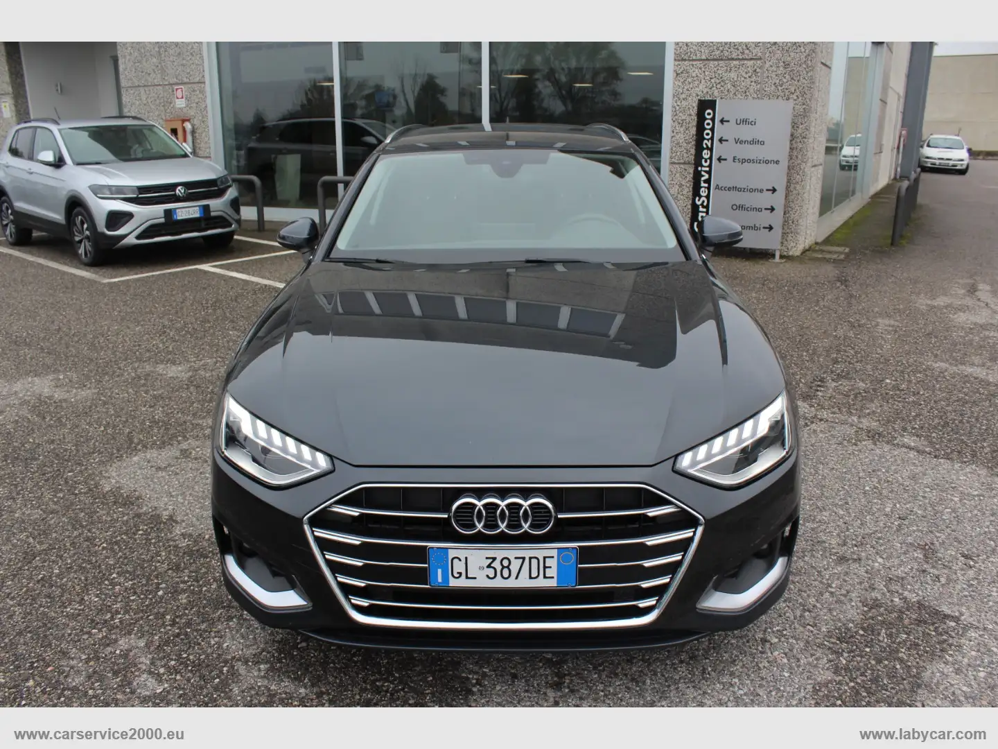 Audi A4 Avant 35 TDI/163CV S tr. Business Adv Gris - 2