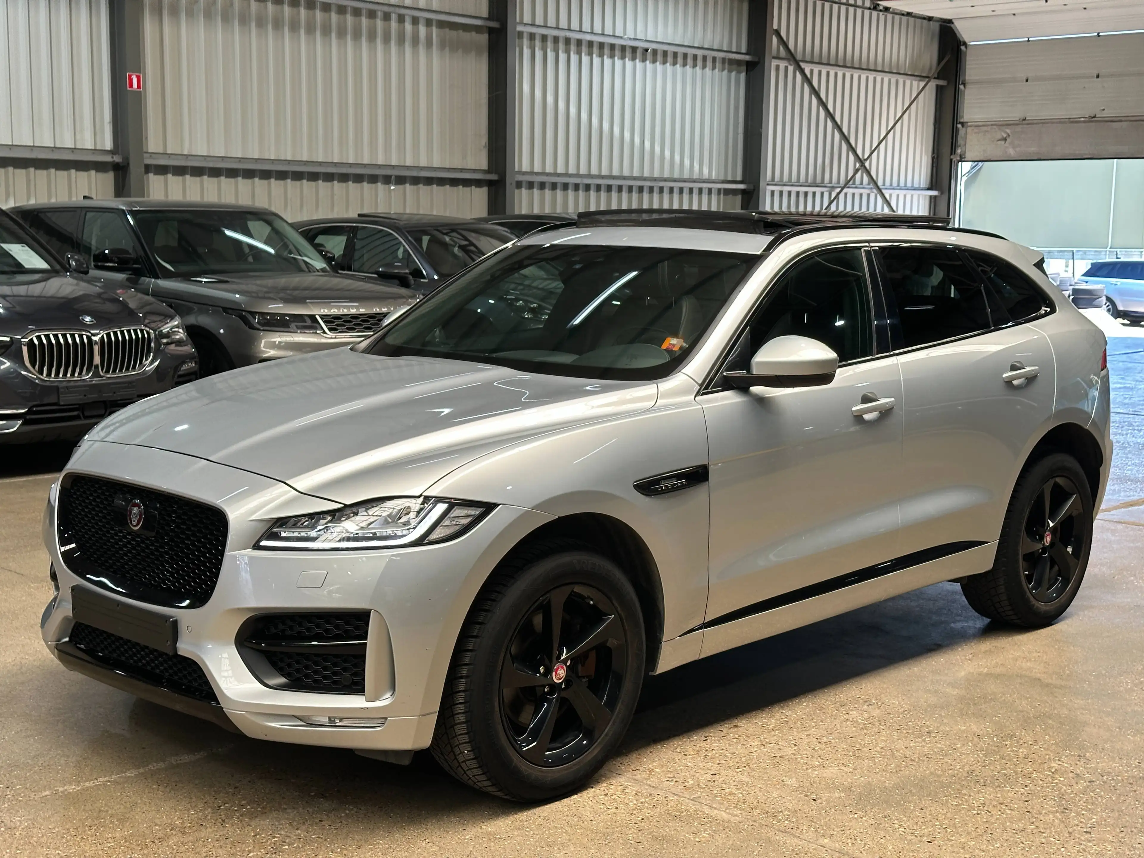 Jaguar F-Pace F-Pace 3.0 D V6 AWD R-Sport