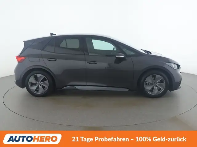 Cupra Born view 7