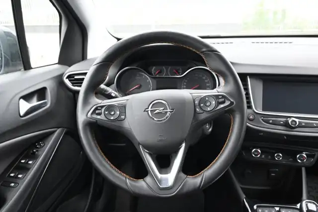Opel Crossland X view 11
