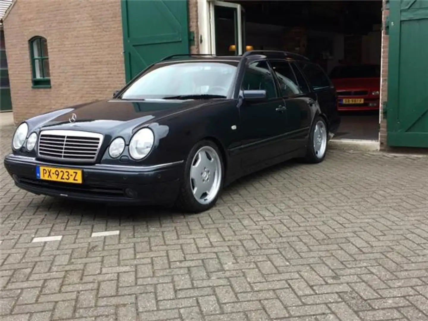 Mercedes-Benz E 55 AMG 55 AMG touring Синий - 1