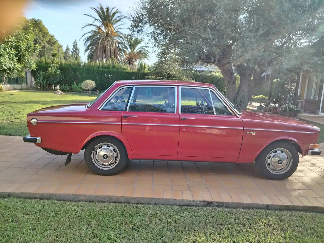 Volvo 240 144, foto 6