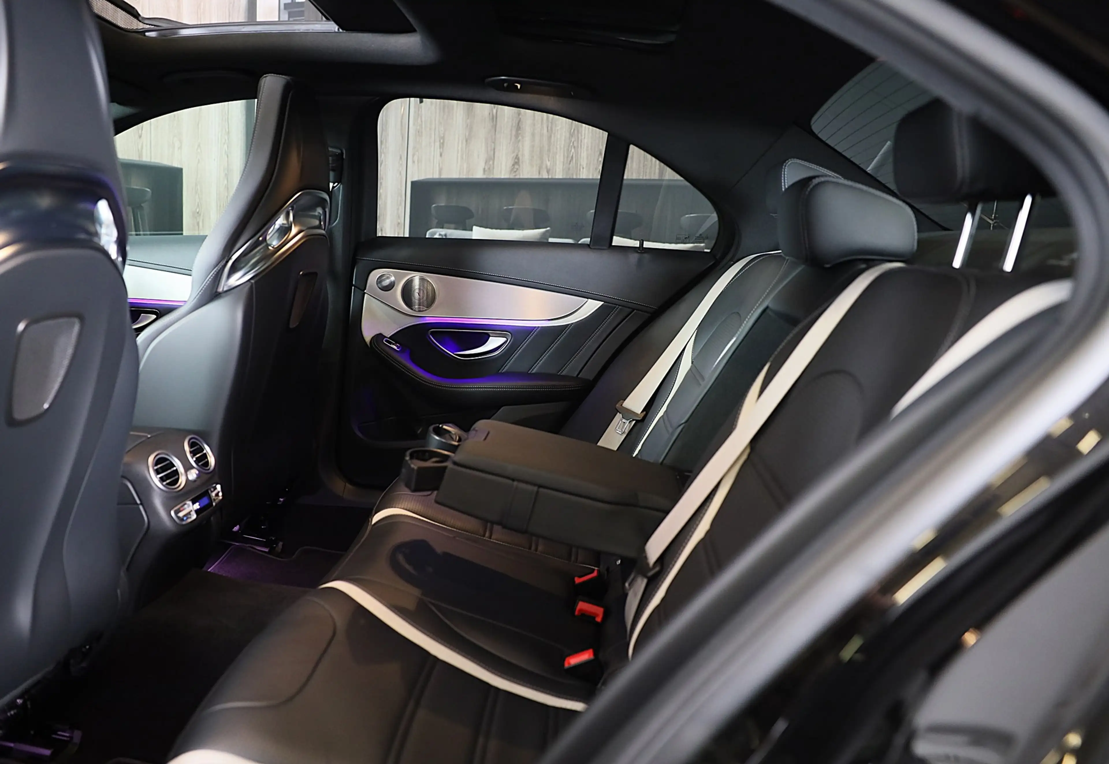 Mercedes-Benz C 63 AMG S Premium Plus Pack / Schaalstoelen / Keramisch / — photo 29