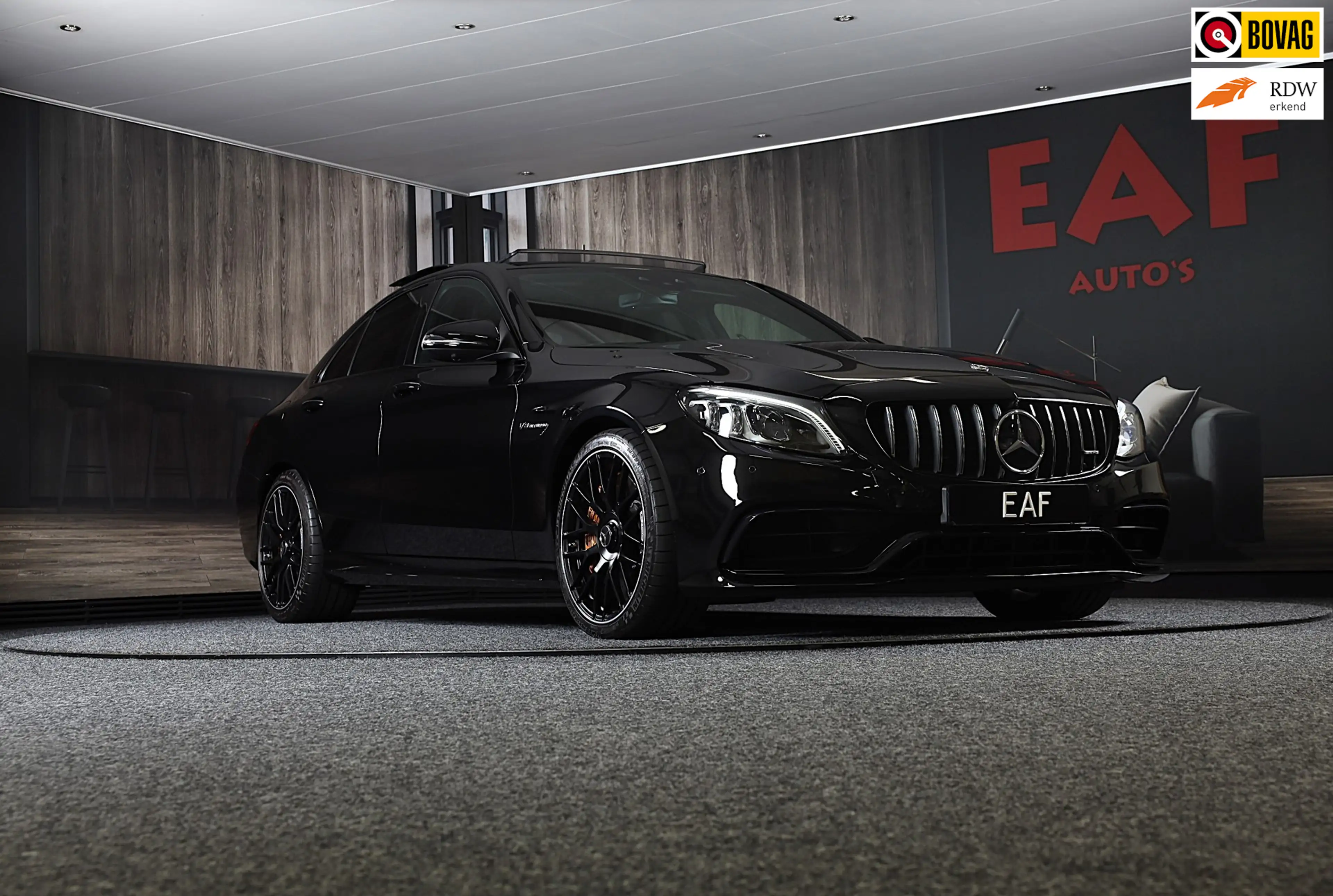 Mercedes-Benz C 63 AMG S Premium Plus Pack / Schaalstoelen / Keramisch /