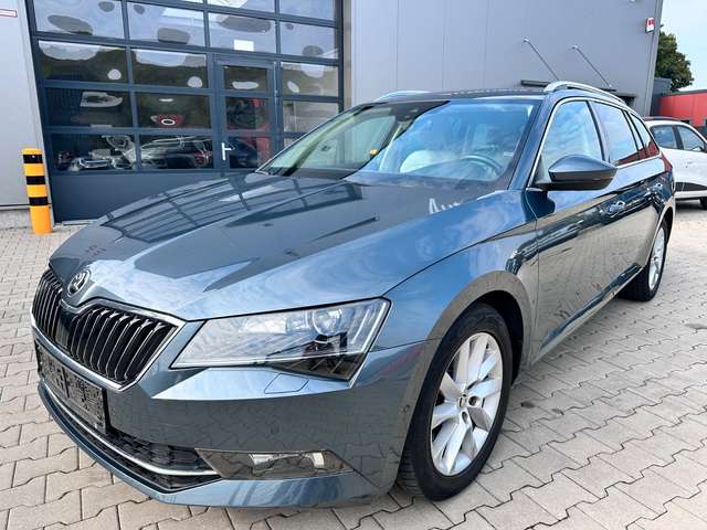 Skoda Superb Combi Style