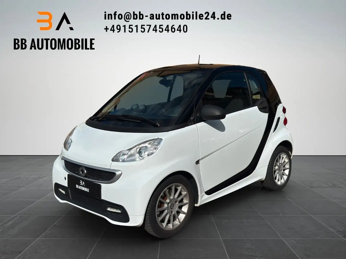 smart forTwo coupe 62kW AUTO.M PANO KLIMA SHZ NAVI Blanco - 1