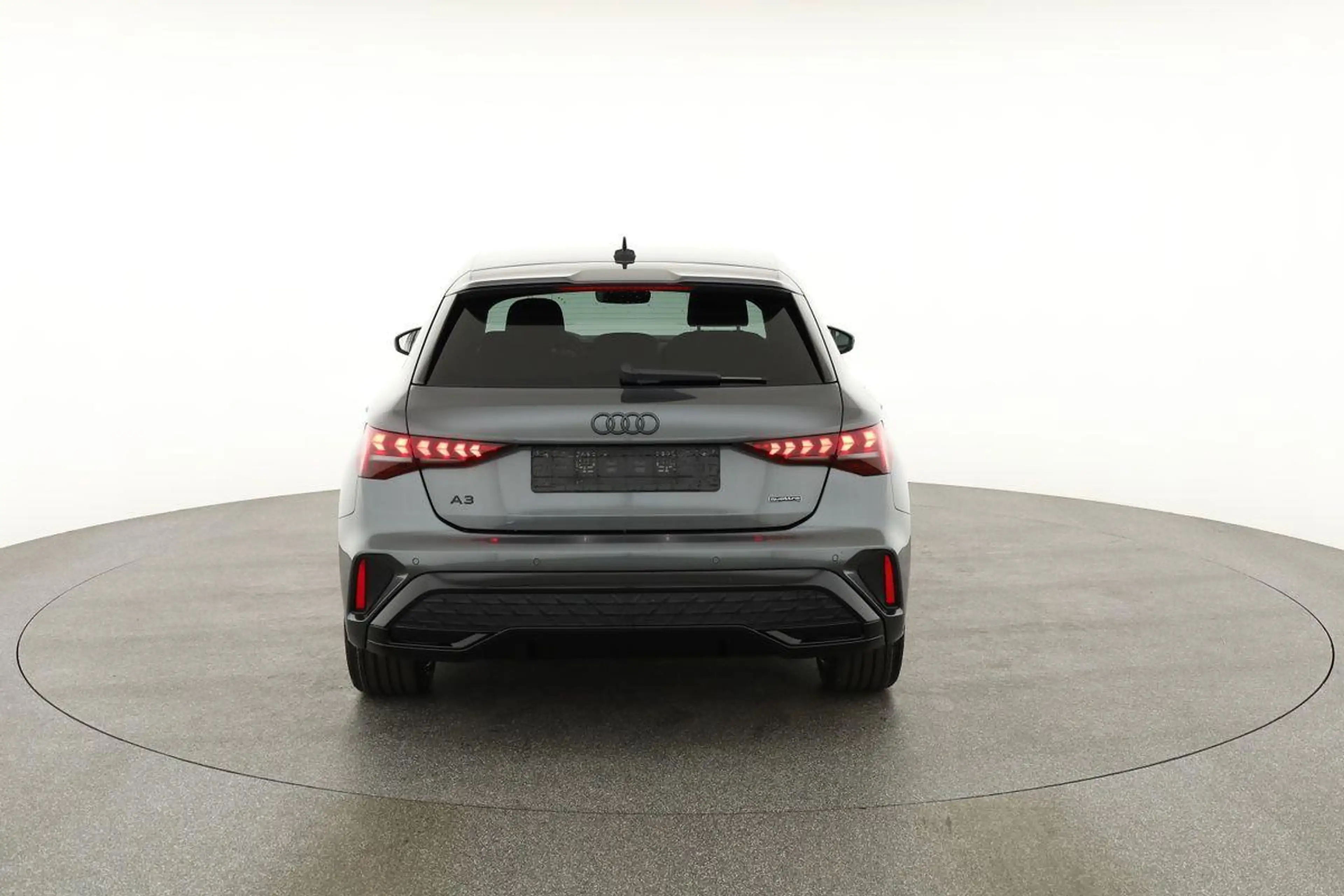 Audi A3 Sportback TFSI quattro 150 kW S line S-LINE, Na... — photo 15