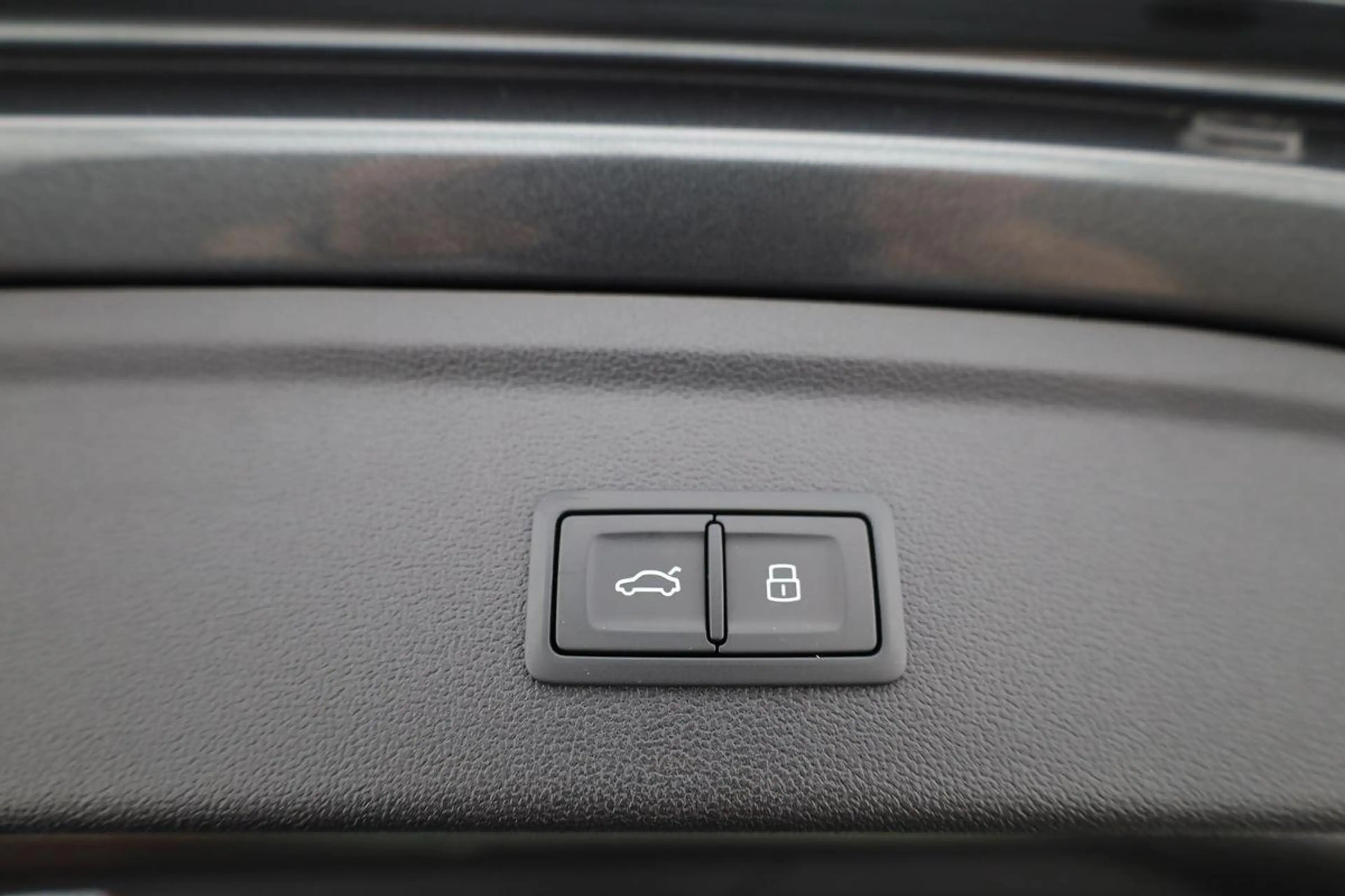 Audi A3 Sportback TFSI quattro 150 kW S line S-LINE, Na... — photo 13