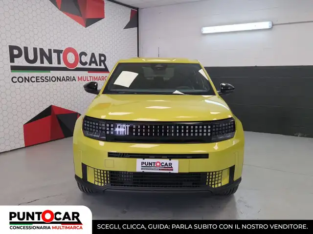 Fiat Grande Panda view 2