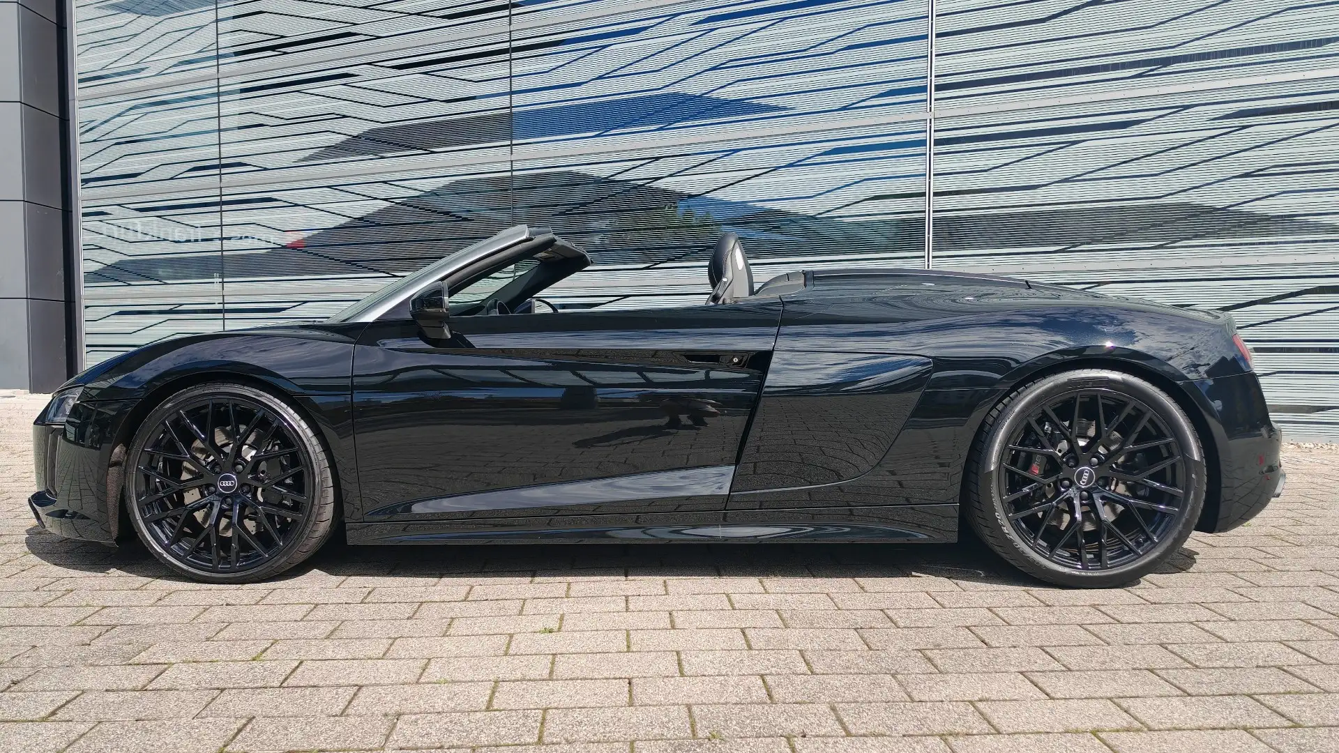 Audi R8 Spyder V10 5.2 FSI quattro S tronic Schwarz - 2